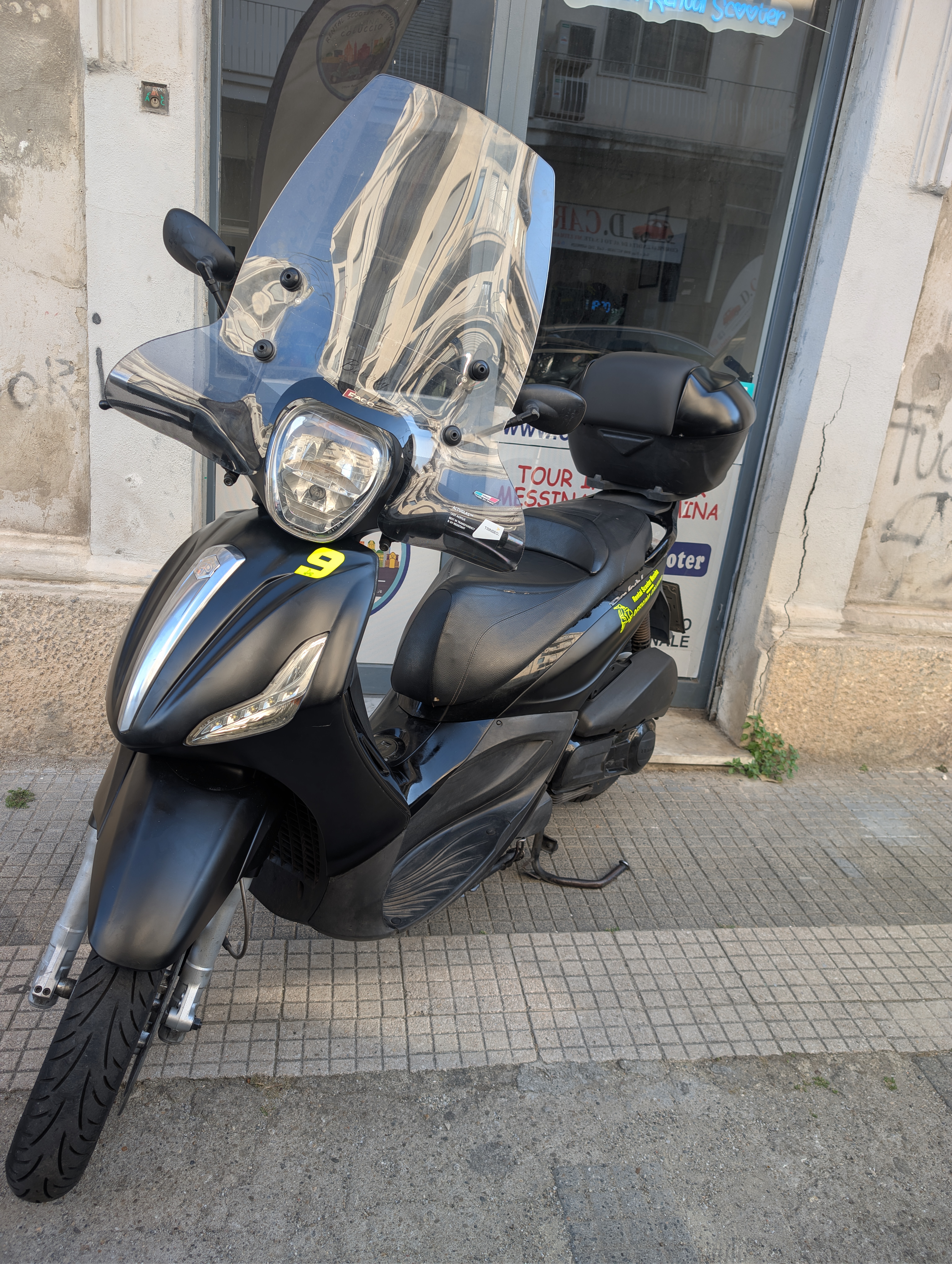 Num. 9 – Piaggio Beverly 125cc
